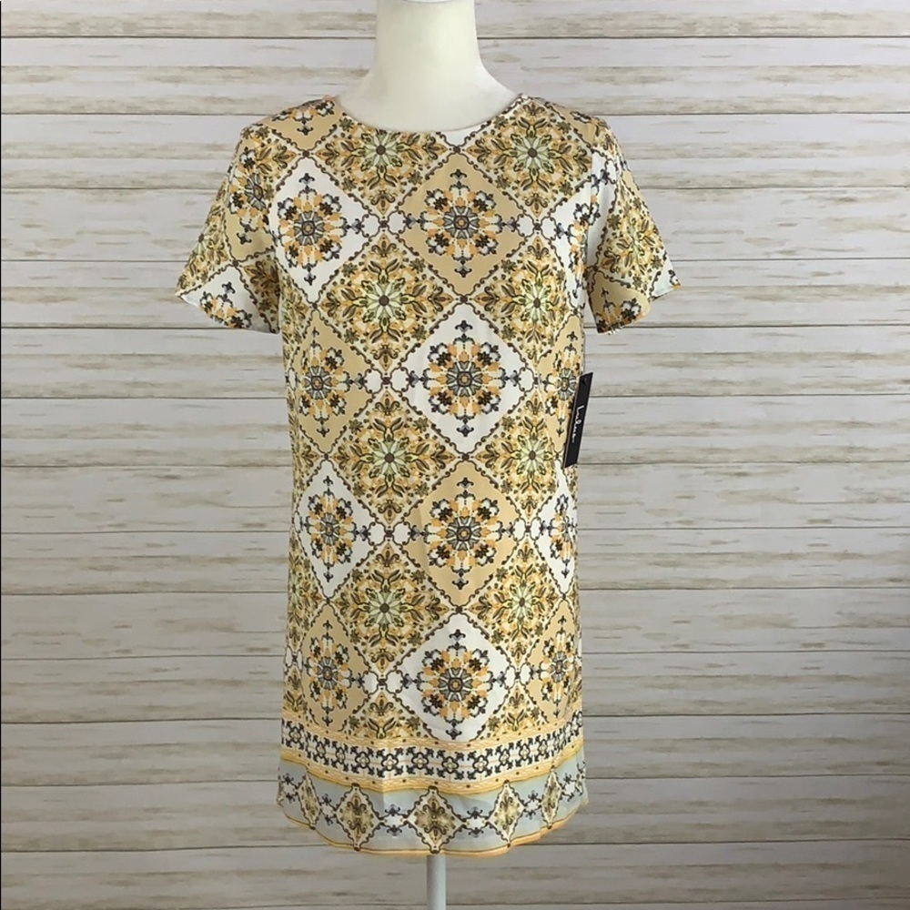 Lulu’s Yellow Print Shift Dress